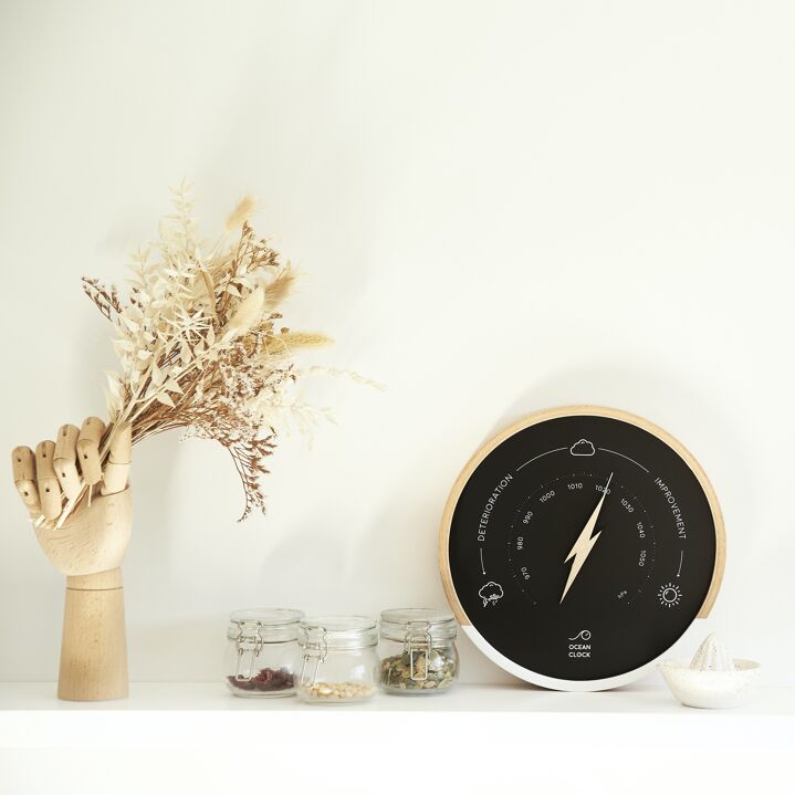 Barometer - Black