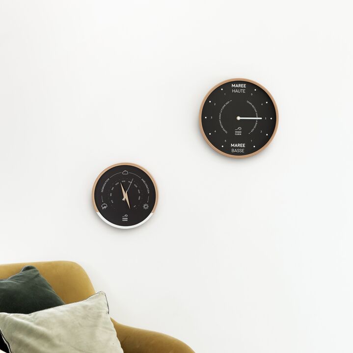 Barometer - Black