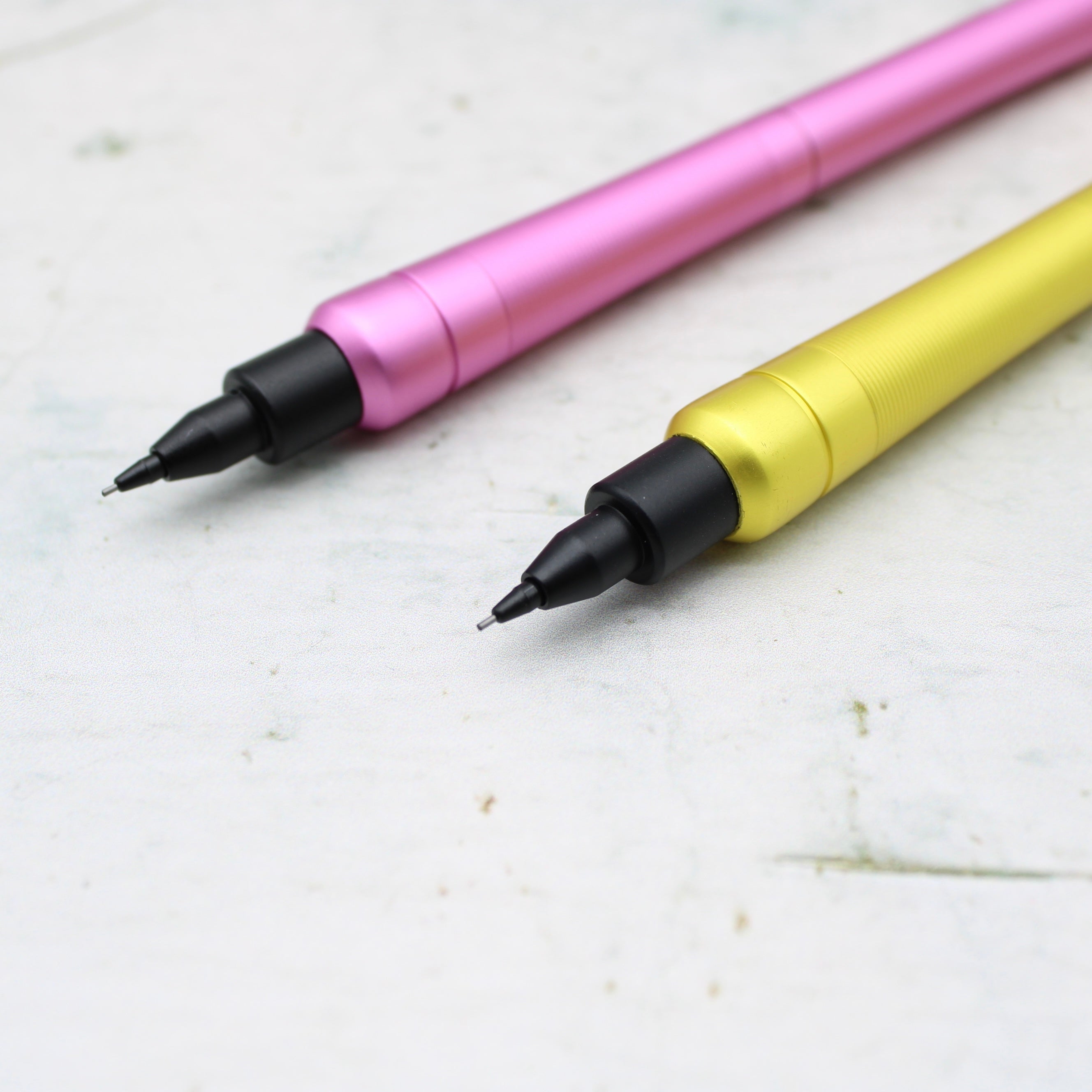 Ohto Mechanical Pencil 0.5mm - 2 colours
