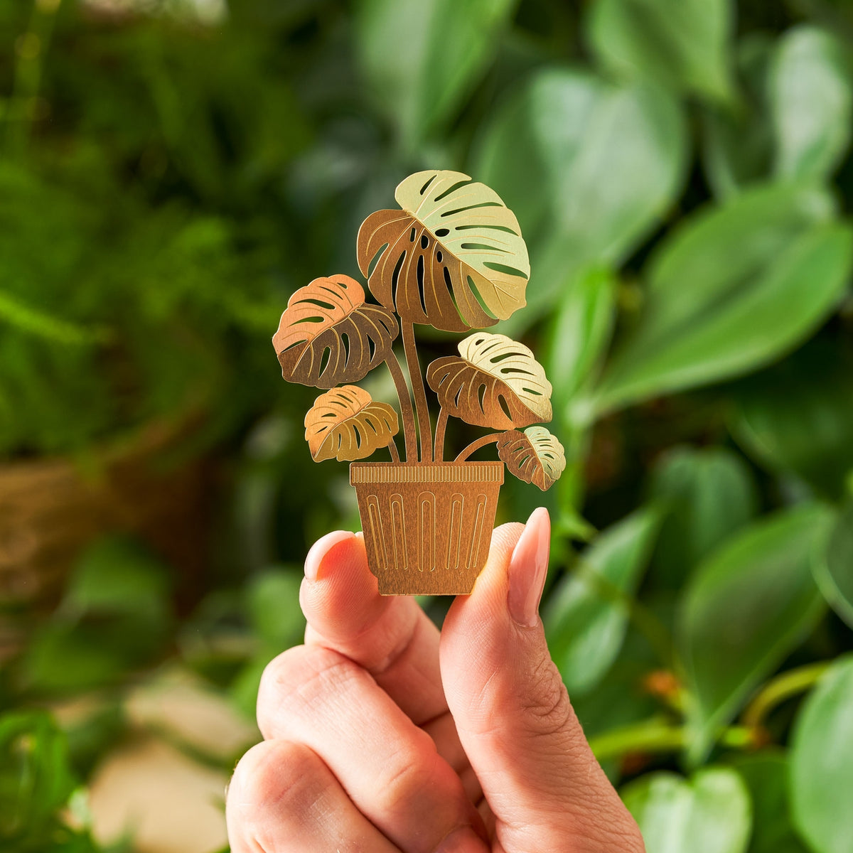 Tiny Plant Monstera - Brass Decoration