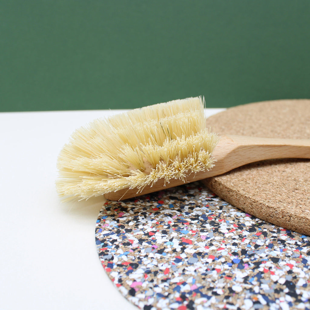 Curved Handle dish brush