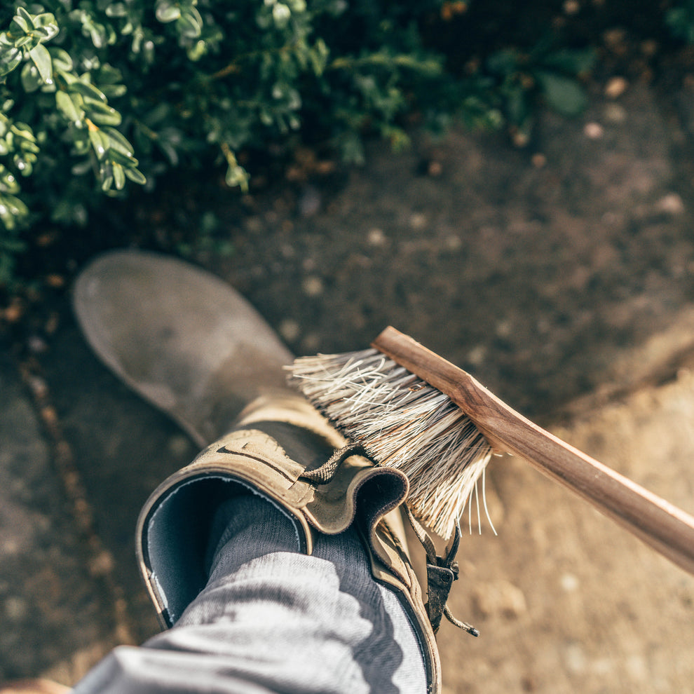 Boot Brush (long handle)