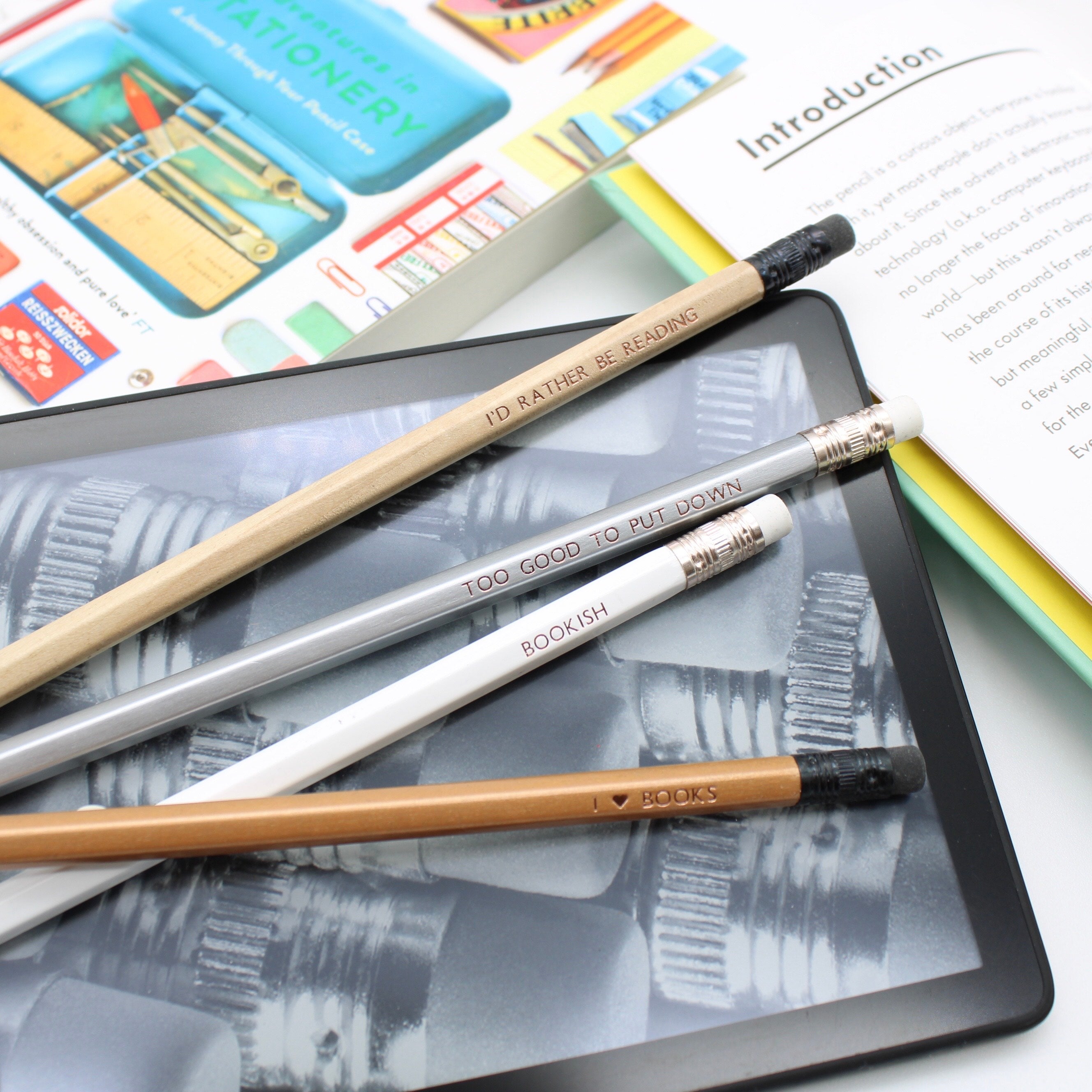 Book Lover Pencil Set