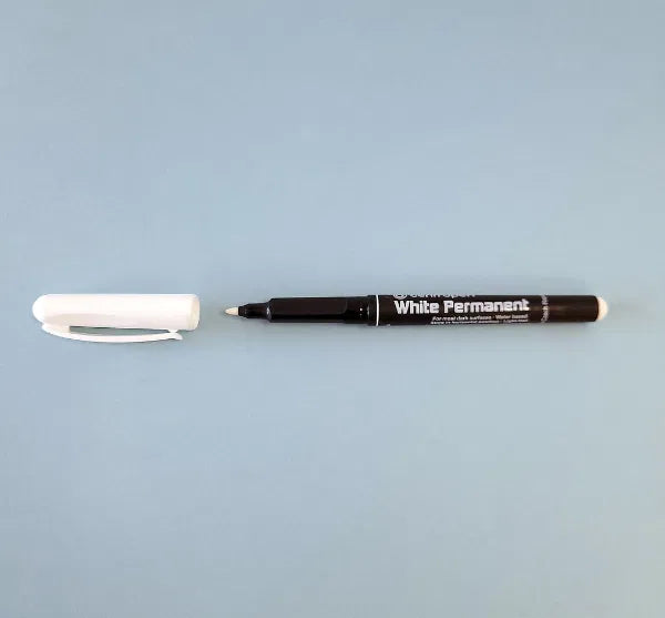 Centropen White Permanent Marker Pen
