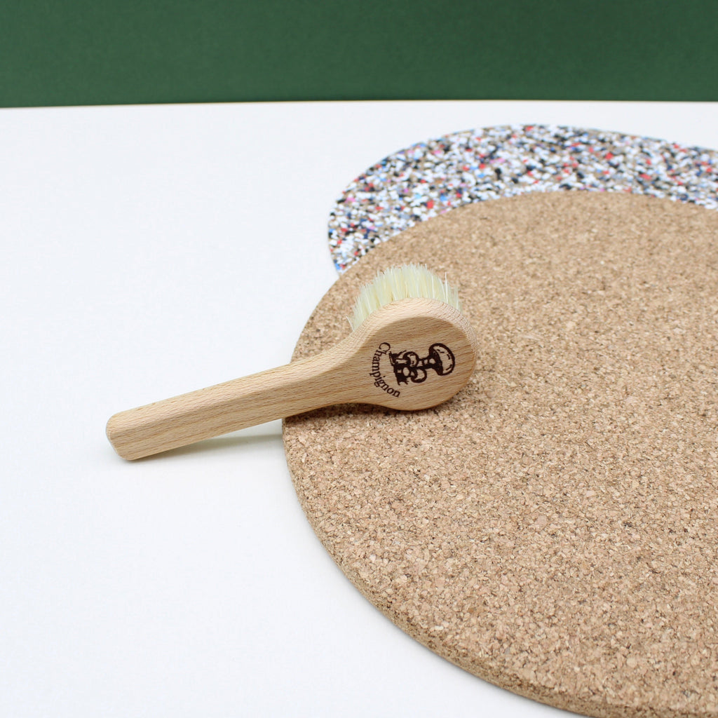 Mushroom Brush
