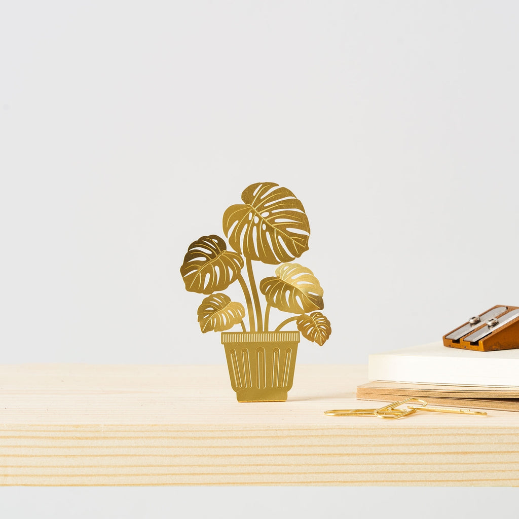 Tiny Plant Monstera - Brass Decoration