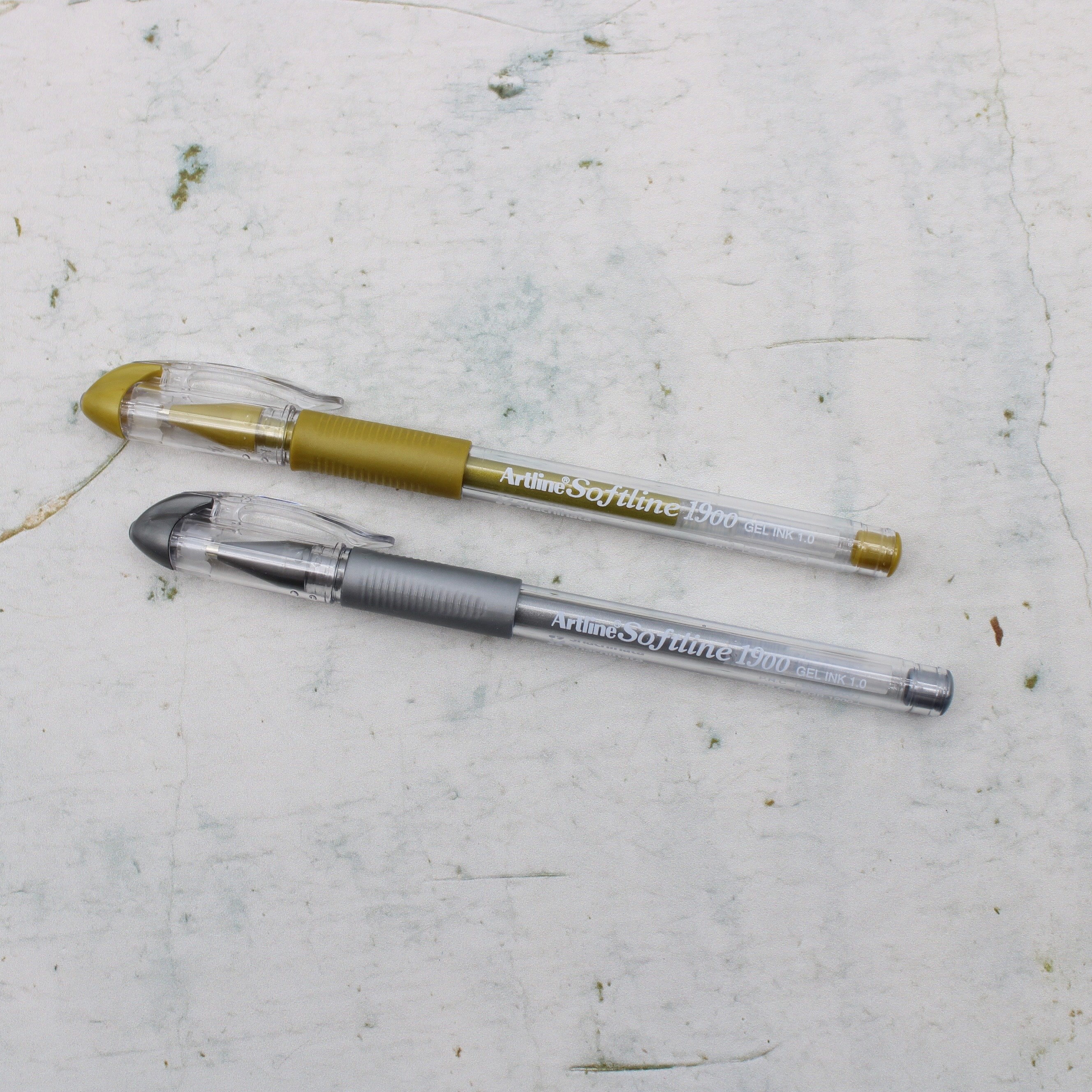 Artline Gold and Silver Rollerball Pen